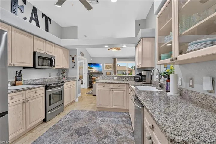 4139 9th Ave, Cape Coral, Florida 33909