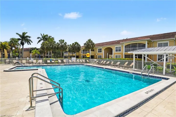 12501 Mcgregor Blvd 10, Fort Myers, Florida 33919