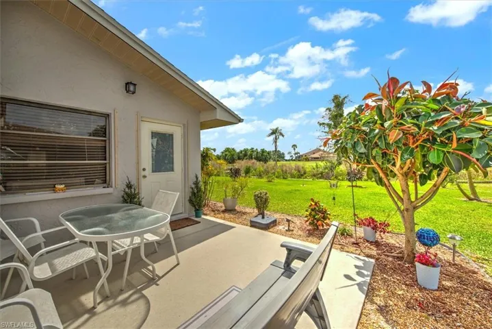 19988  Lake Vista  CIR, Lehigh Acres, FL 33936