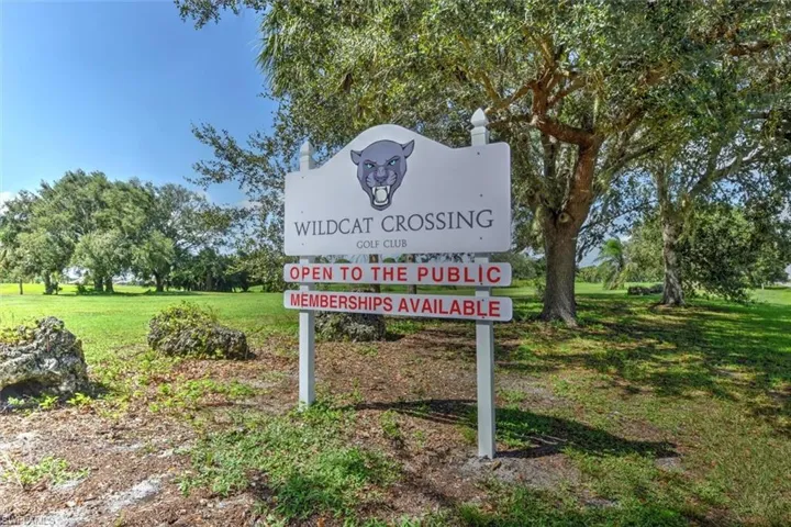 19988  Lake Vista  CIR, Lehigh Acres, FL 33936