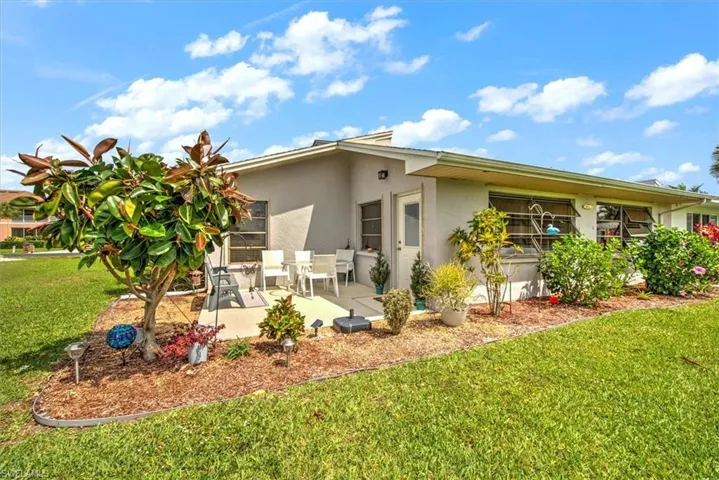 19988  Lake Vista  CIR, Lehigh Acres, FL 33936