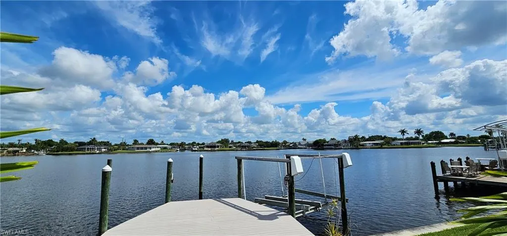 1802 Lakeview Blvd, North Fort Myers, Florida 33903