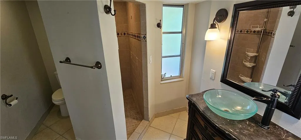 1802 Lakeview Blvd, North Fort Myers, Florida 33903