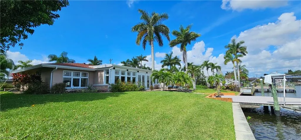 1802 Lakeview Blvd, North Fort Myers, Florida 33903