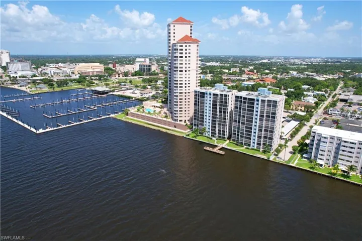 1901 Clifford St 1402, Fort Myers, Florida 33901