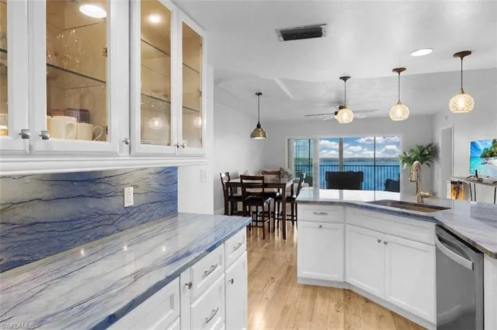 1901 Clifford St 1402, Fort Myers, Florida 33901