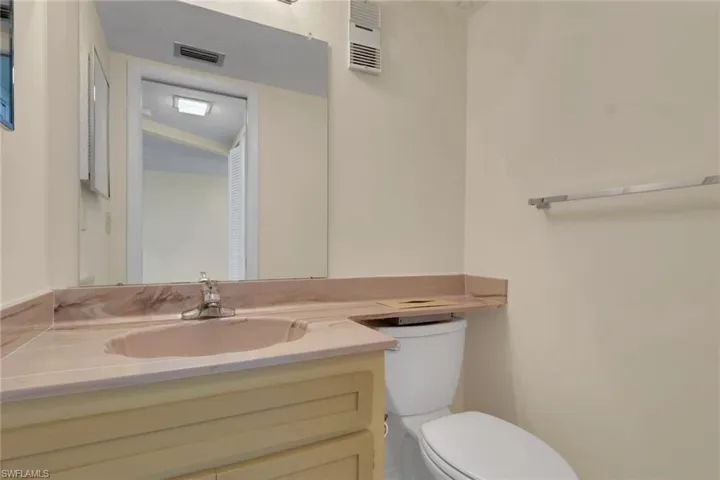 3460 Key Dr 415, North Fort Myers, Florida 33903
