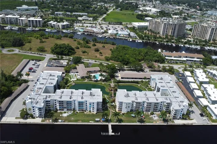 3460 Key Dr 415, North Fort Myers, Florida 33903