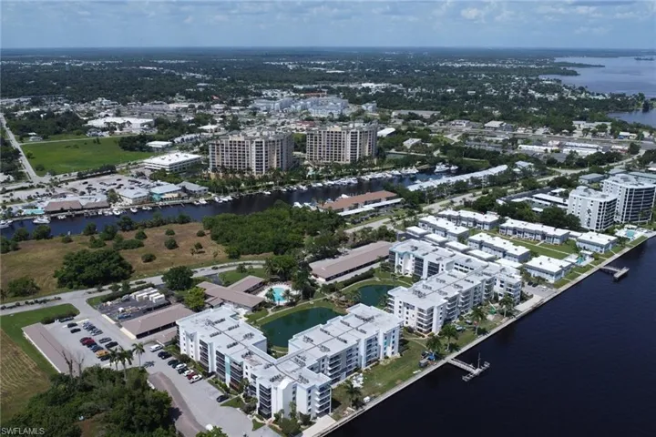 3460 Key Dr 415, North Fort Myers, Florida 33903
