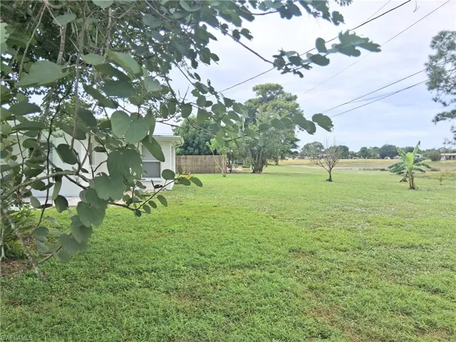 117 Coolidge Ave, Lehigh Acres, Florida 33936