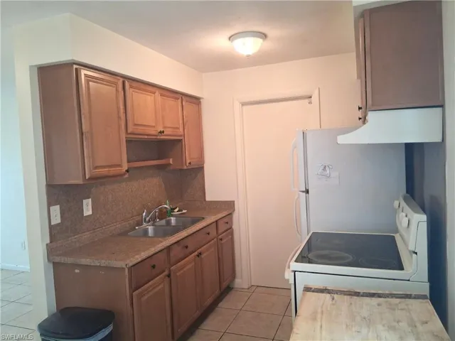 117 Coolidge Ave, Lehigh Acres, Florida 33936