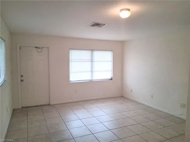 117 Coolidge Ave, Lehigh Acres, Florida 33936
