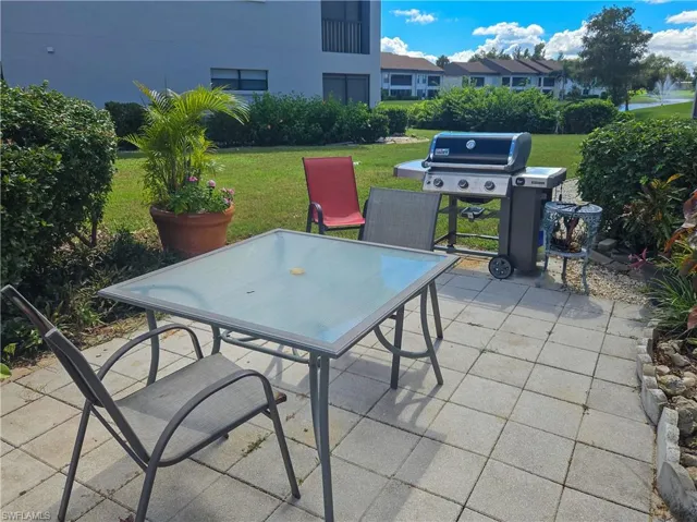 BBQ area - adjacent