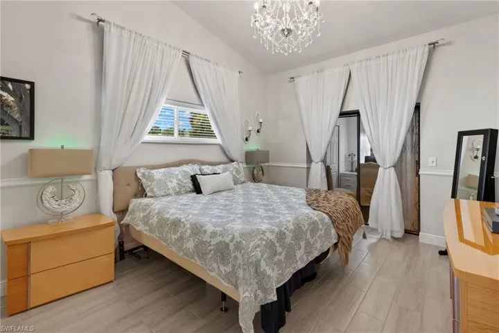 1323  Piper  BLVD, Naples, FL 34110