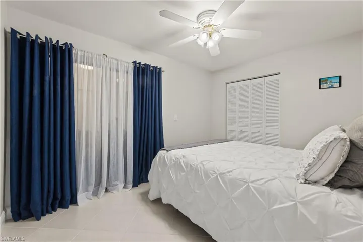 1323  Piper  BLVD, Naples, FL 34110