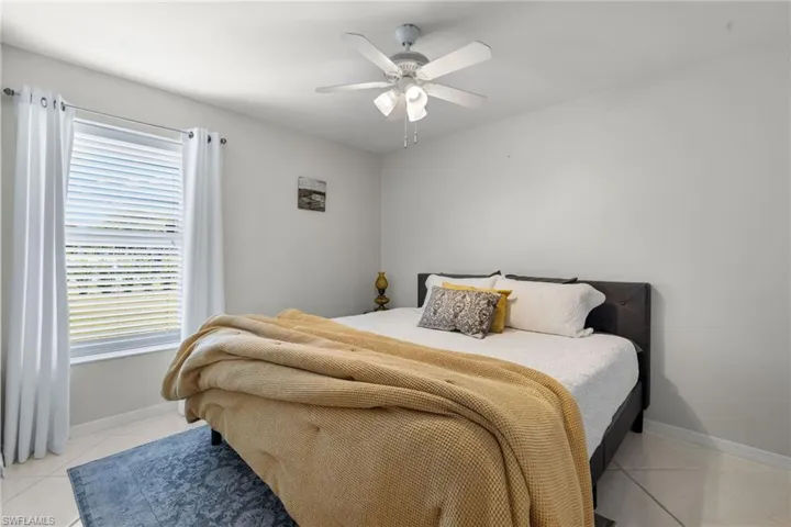 1323  Piper  BLVD, Naples, FL 34110