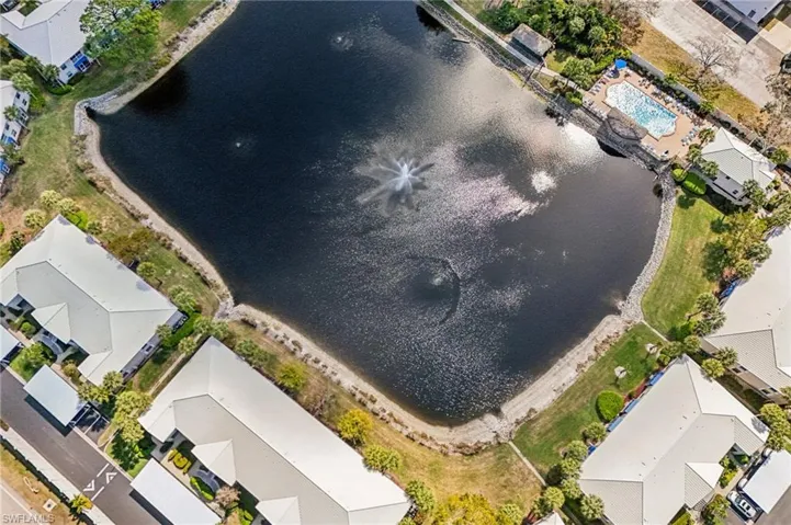 828  Gulf Pavilion  DR, Naples, FL 34108