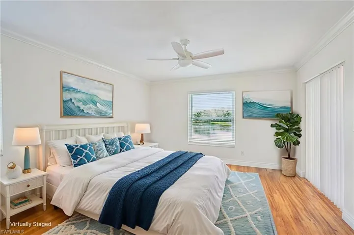 828  Gulf Pavilion  DR, Naples, FL 34108