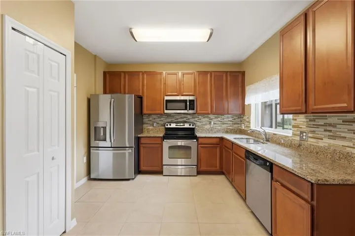 3818 Clearbrook Ln, Fort Myers, Florida 33966