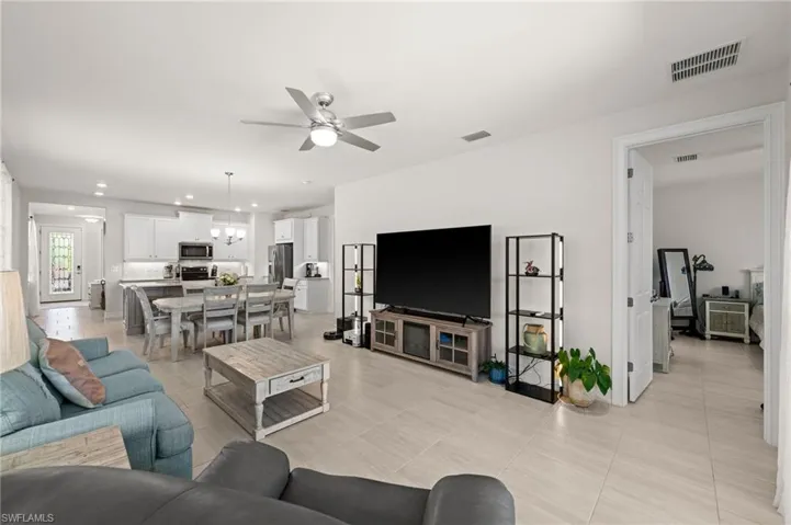28358 Captiva Shell Loop, Bonita Springs Fl 34135