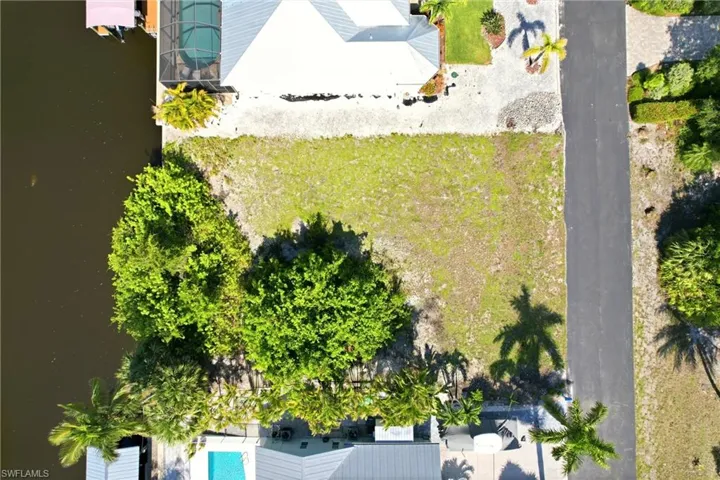 3759 Manatee Dr, Other, Florida 33956