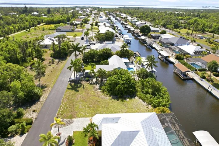 3759 Manatee Dr, Other, Florida 33956