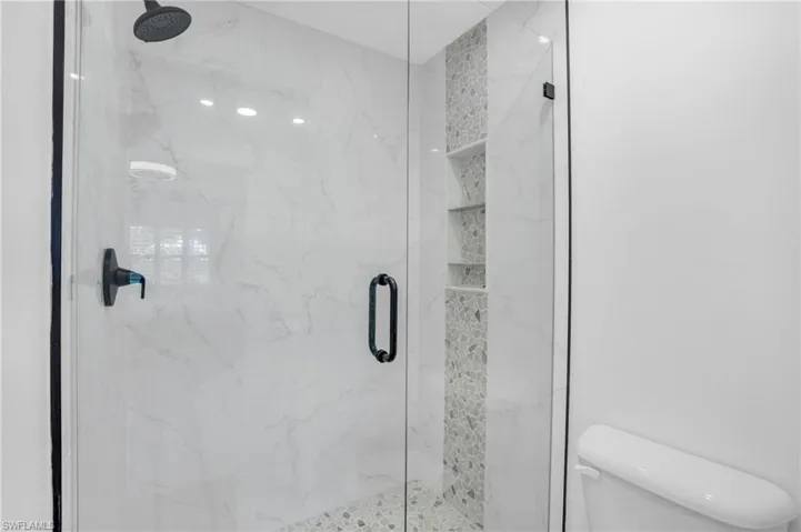 7300 Glenmoor LN # 1308, NAPLES FL 34104