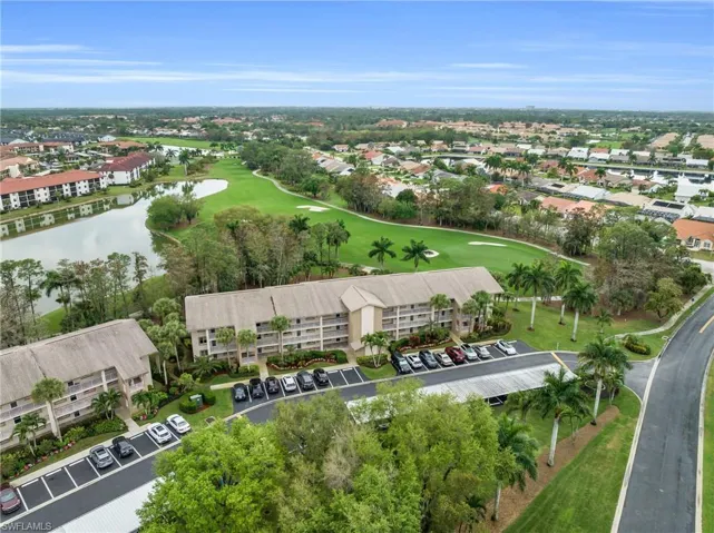 7300 Glenmoor LN # 1308, NAPLES FL 34104