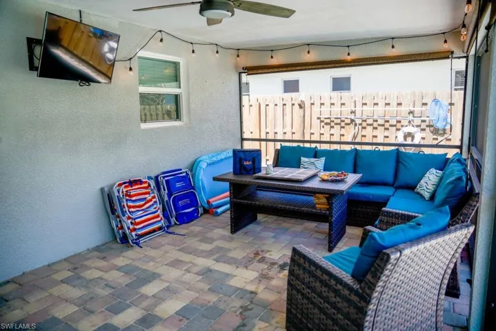 560 E Valley  DR, Bonita Springs, FL 34134