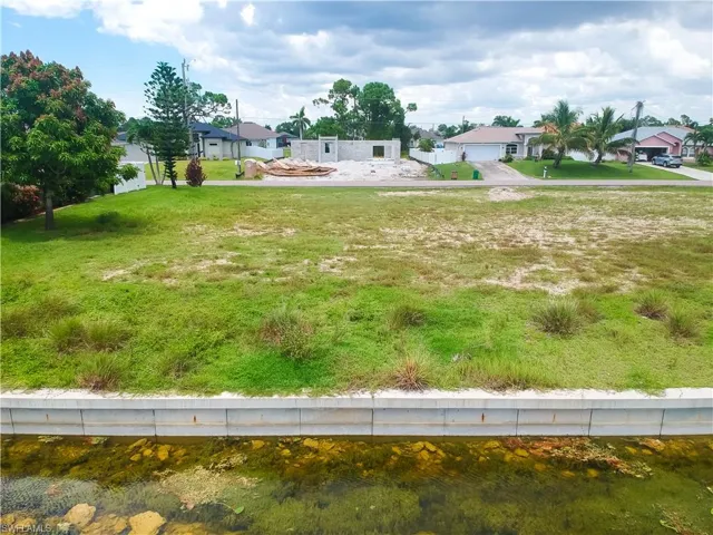 2614 Nw 26th Ter, Cape Coral, Florida 33993