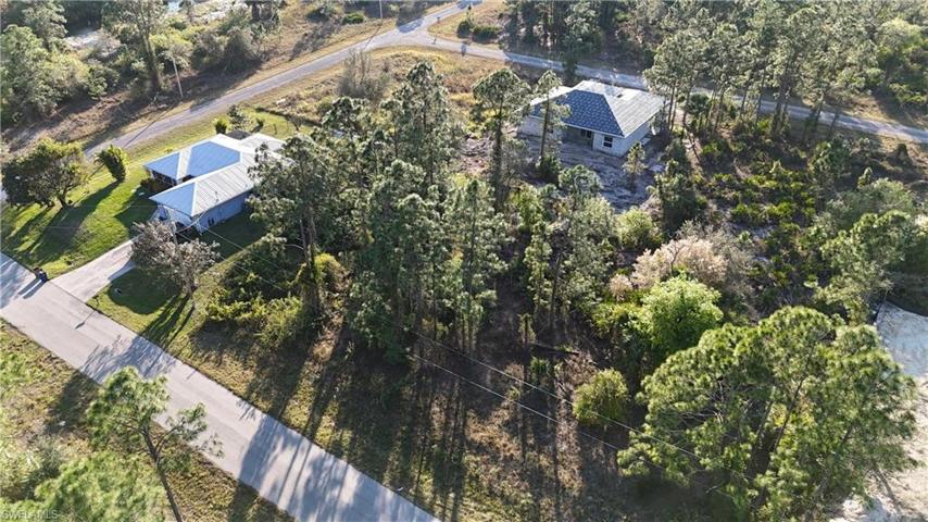 240  Norris  AVE, LEHIGH ACRES, FL 33974