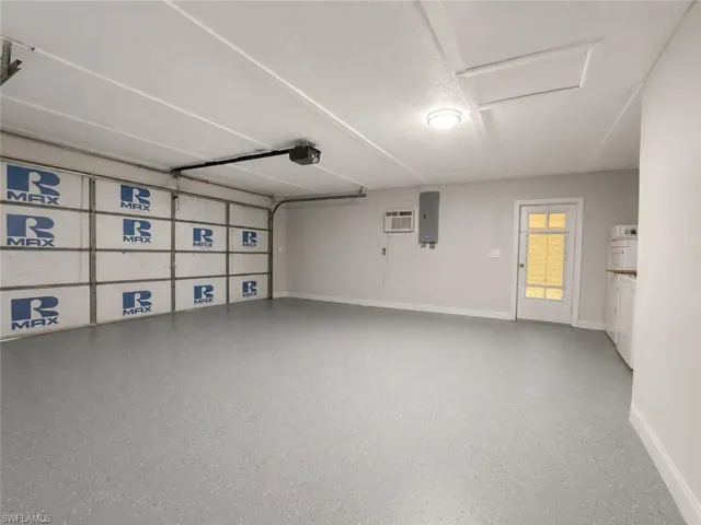 1815 Se 15th Ter, Cape Coral, Florida 33990