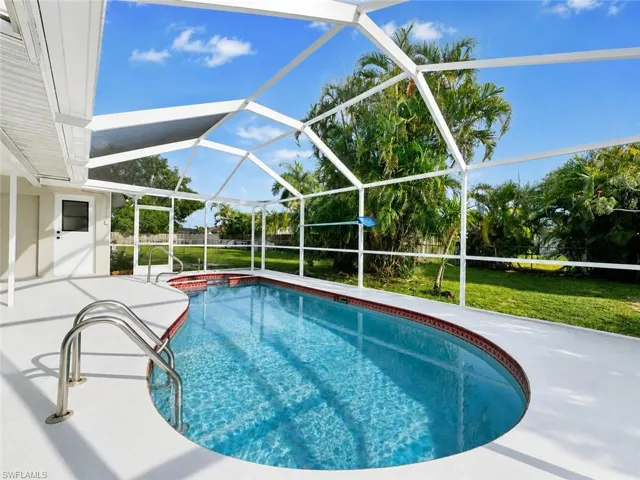 1815 Se 15th Ter, Cape Coral, Florida 33990