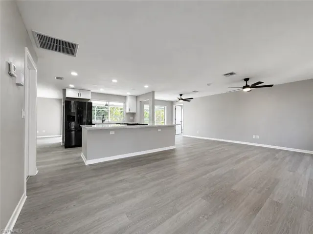 1815 Se 15th Ter, Cape Coral, Florida 33990