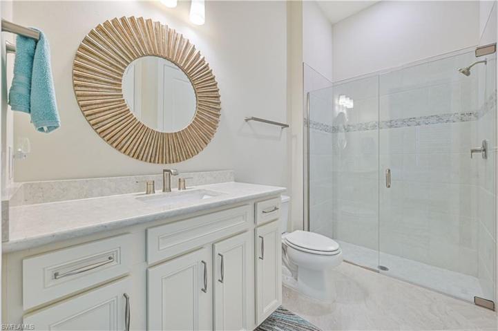 6830 Greenbriar CT, NAPLES FL 34114