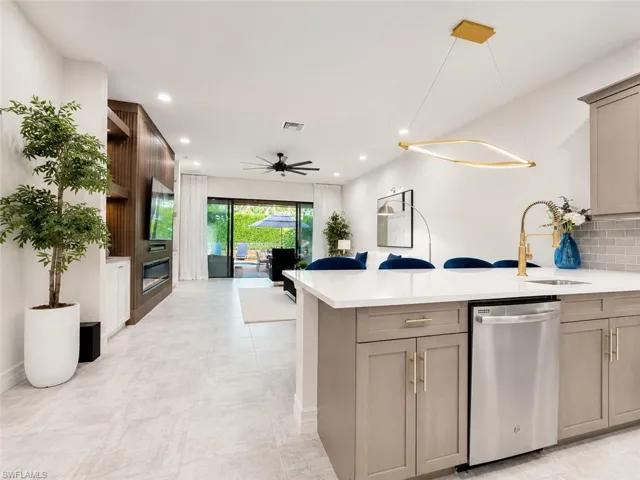 4446 Crimson Ave, Naples, Florida 34119