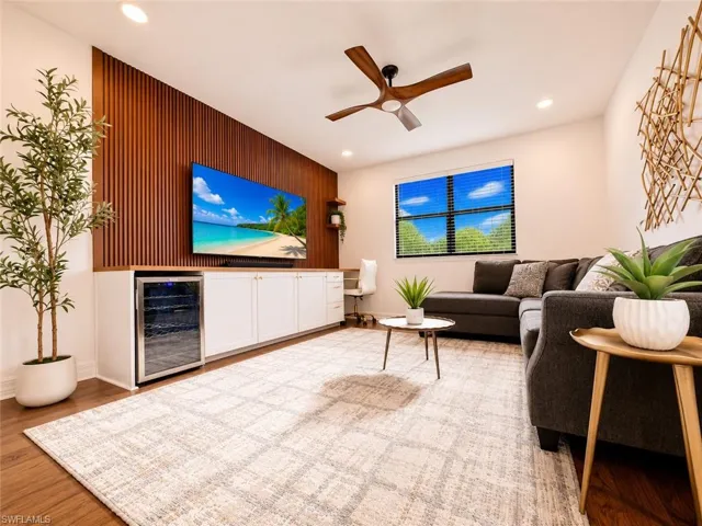 4446 Crimson Ave, Naples, Florida 34119