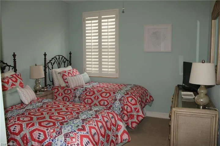 10474 Smokehouse Bay Dr 102, Naples, Florida 34120