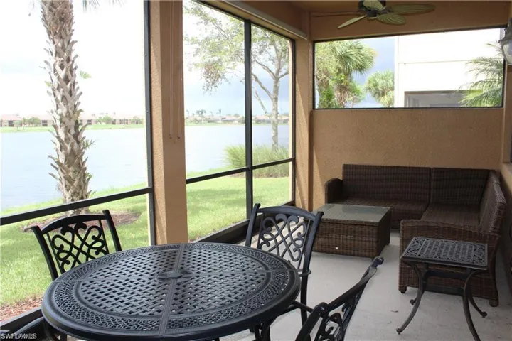 10474 Smokehouse Bay Dr 102, Naples, Florida 34120