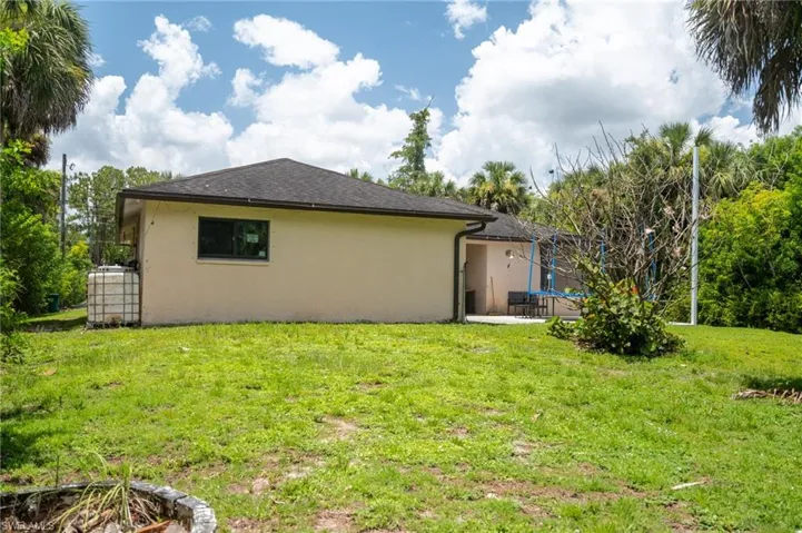 2931 18th Ave Ne, Naples, Florida 34120