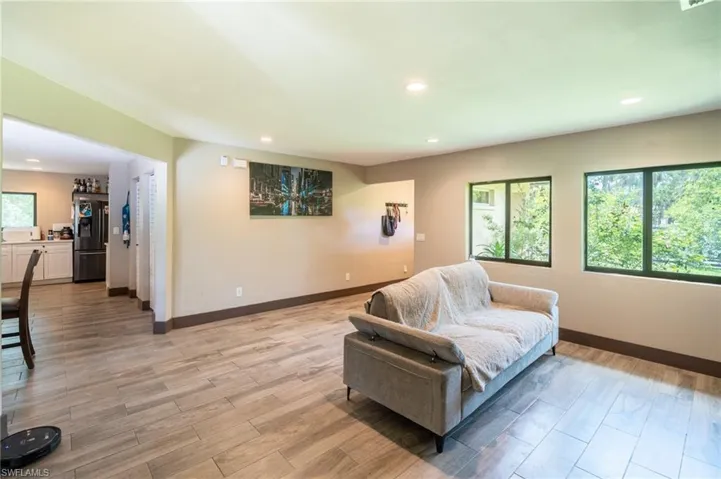 2931 18th Ave Ne, Naples, Florida 34120