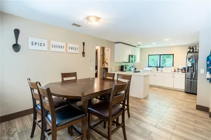2931 18th Ave Ne, Naples, Florida 34120