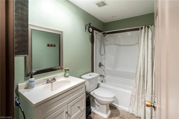 2931 18th Ave Ne, Naples, Florida 34120