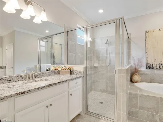 16391 Bonita Landing Cir, Bonita Springs, Florida 34135