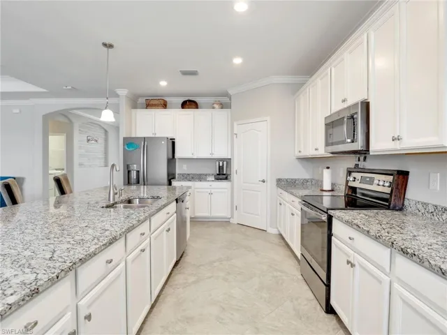 16391 Bonita Landing Cir, Bonita Springs, Florida 34135