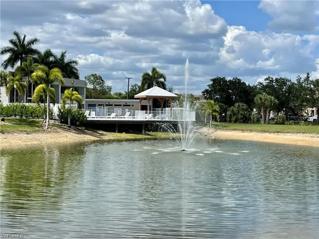 161 Santa Clara Dr, Naples, Florida 34104