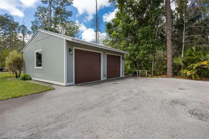 5179  Sycamore  DR, Naples, FL 34119