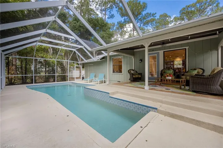 5179  Sycamore  DR, Naples, FL 34119