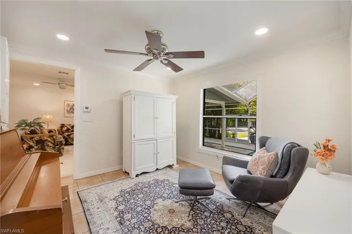 5179  Sycamore  DR, Naples, FL 34119