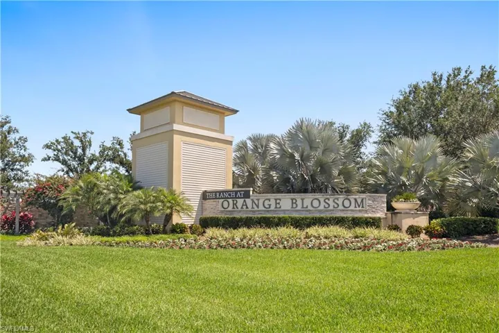 2239  Dancy  ST, Naples, FL 34120